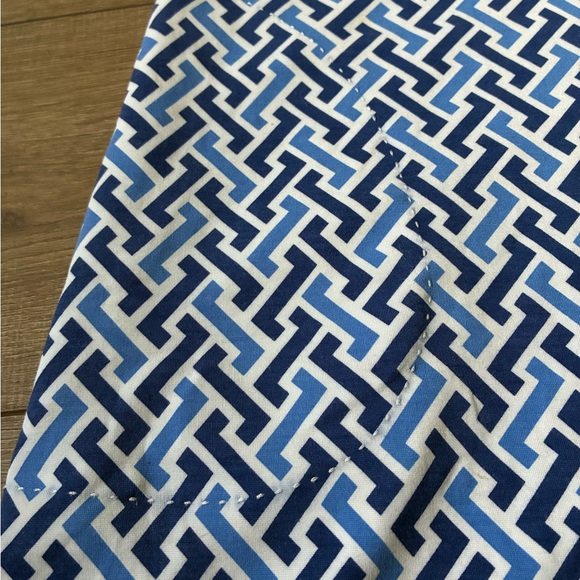 J. McLaughlin Blue and White Interlocking Pattern midi dress - Picture 8 of 9